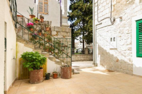 Отель Apartment Vicenco top location  Сплит